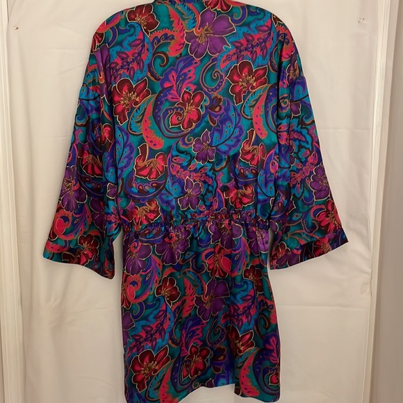 Victoria’s Secret Multicolor Short Robe Size P/S - Picture 2 of 7